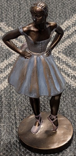 Ballerina dancer statue hands - dancer,