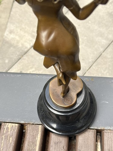 Bronze woman statue female - statue,